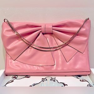 ✨Barbie-Chic✨ Valentino Garavani Bow Clutch